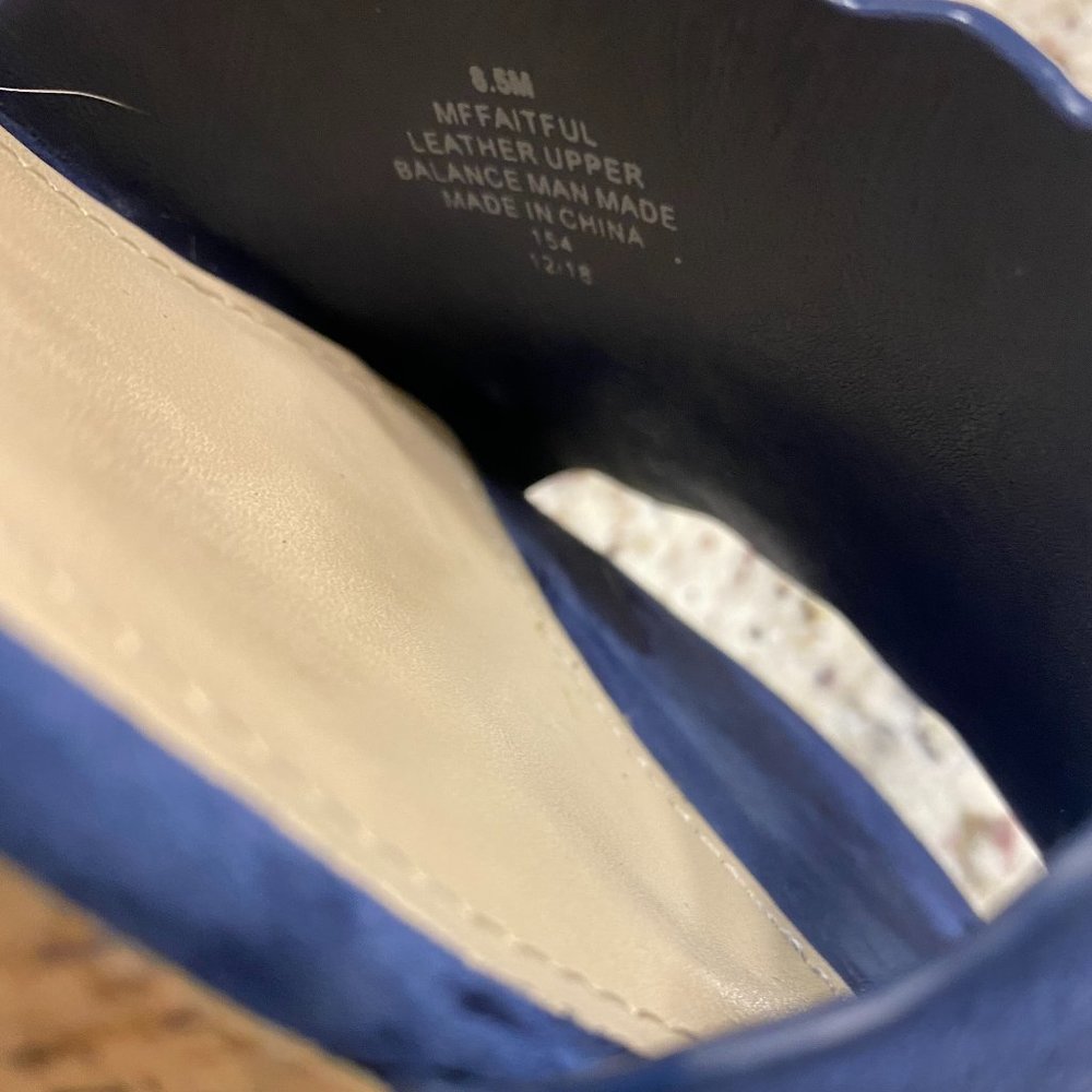 Marc Fisher Suede Platform Sandal Sz 8.5 - Picture 5 of 6